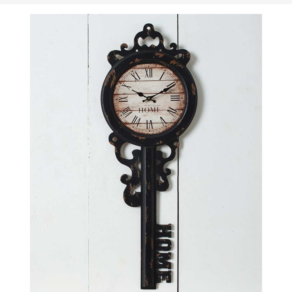 Antique Vintage Key Clock